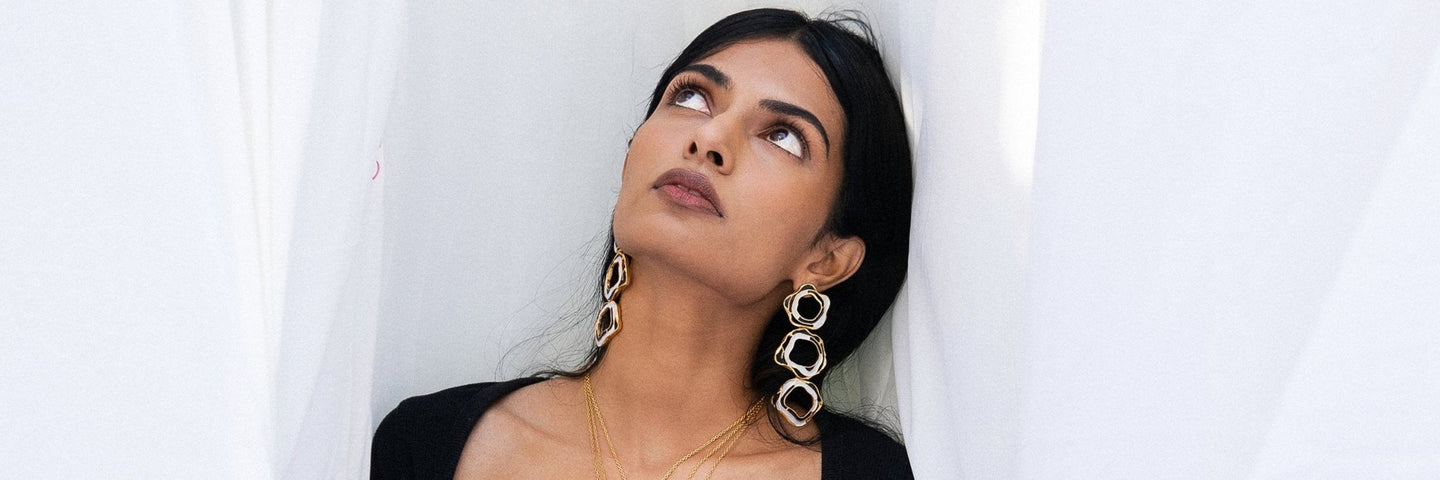 https://ind.dhwanibansal.com/collections/earrings