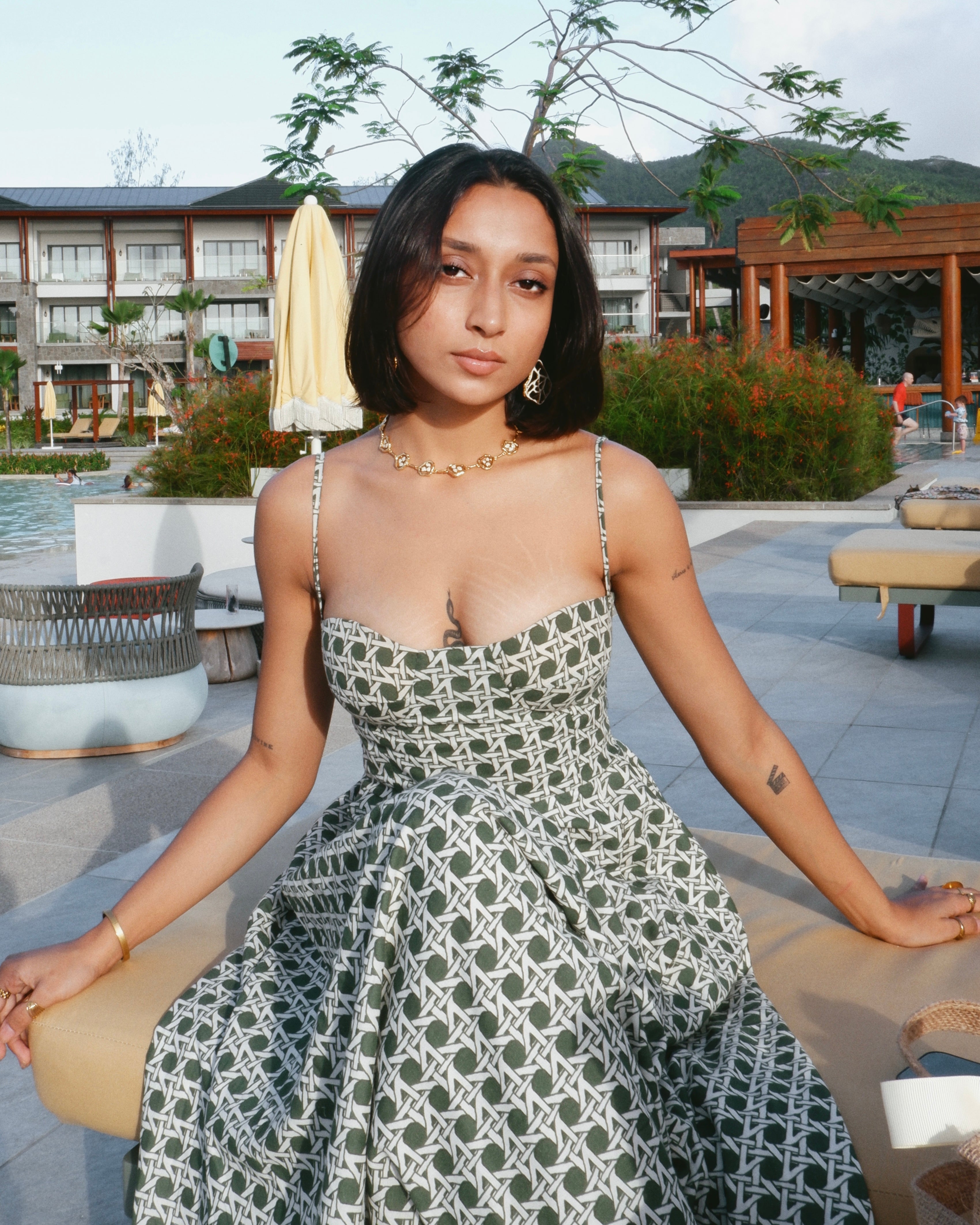 Terra Choker