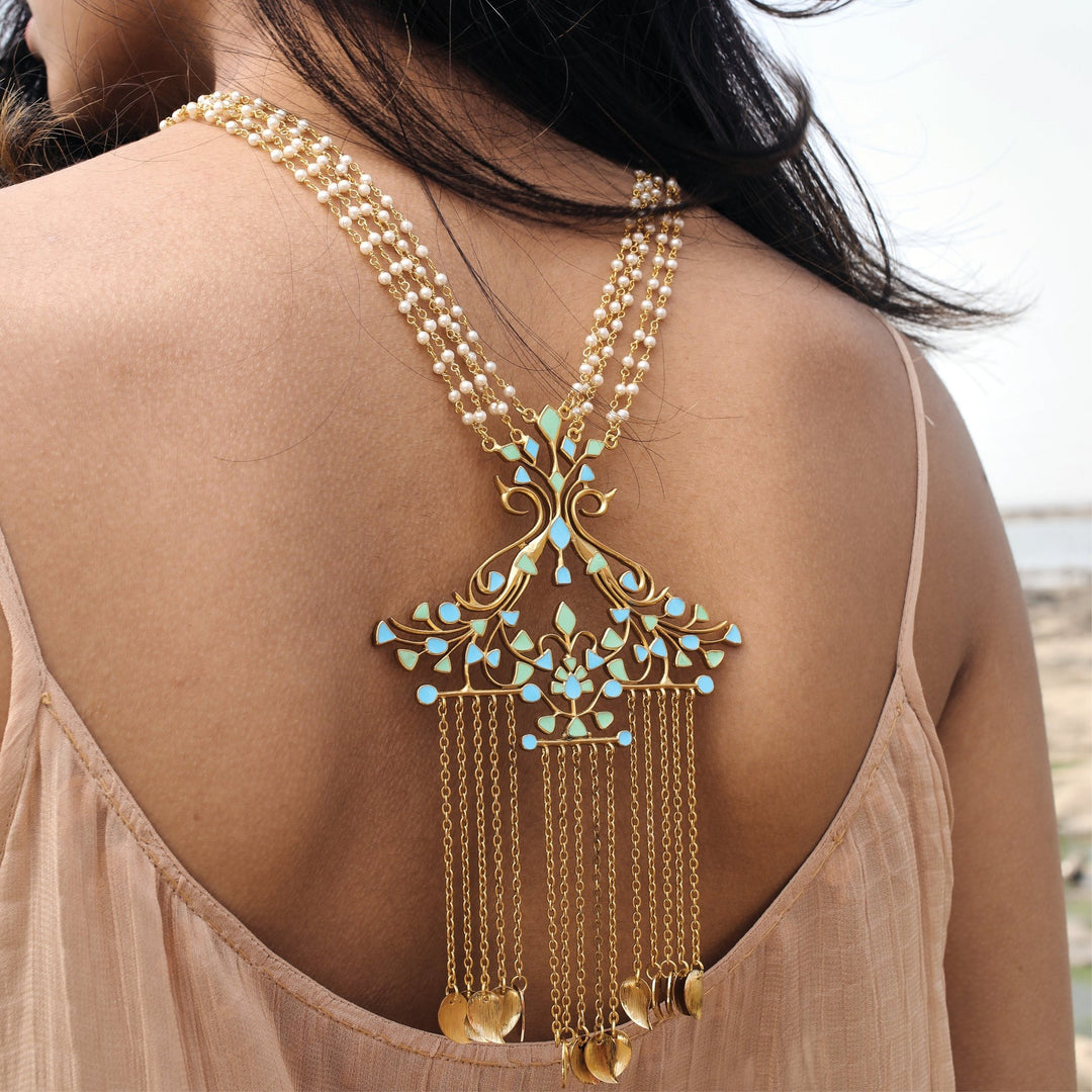 Iseu Necklace