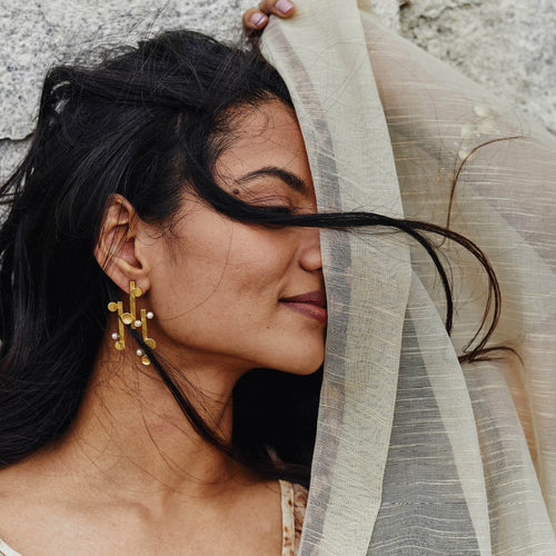 VAARA MAXI STUDS - DBJ International 22k Gold Plated