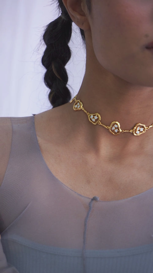 Terra Choker